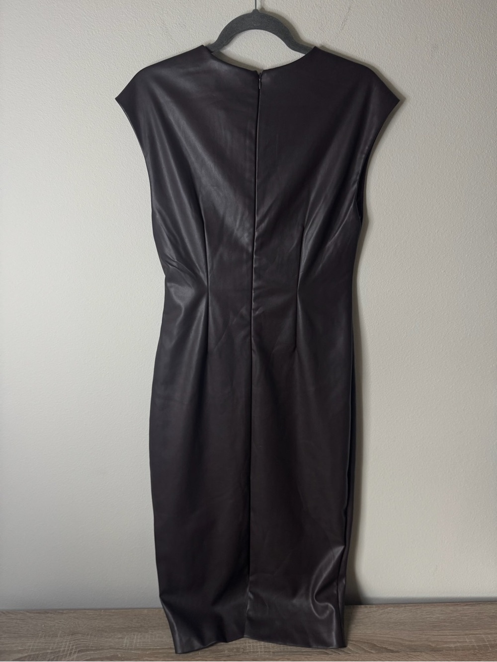 NWT Steve Madden Chiara Faux Leather Midi Dress Espresso Brown Size 6 - Picture 2 of 5